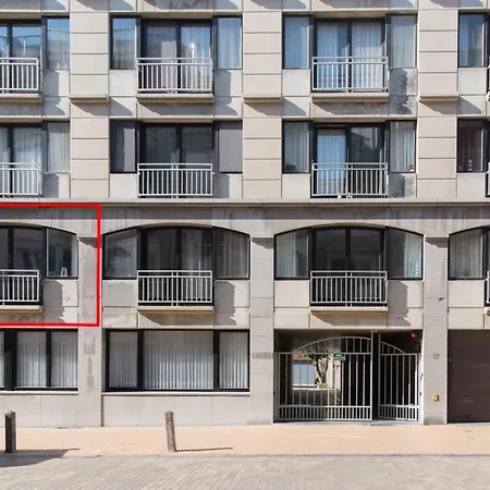 Lecomte - Beachside 154 Апартаменти *