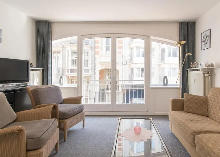 Lecomte - Beachside 154